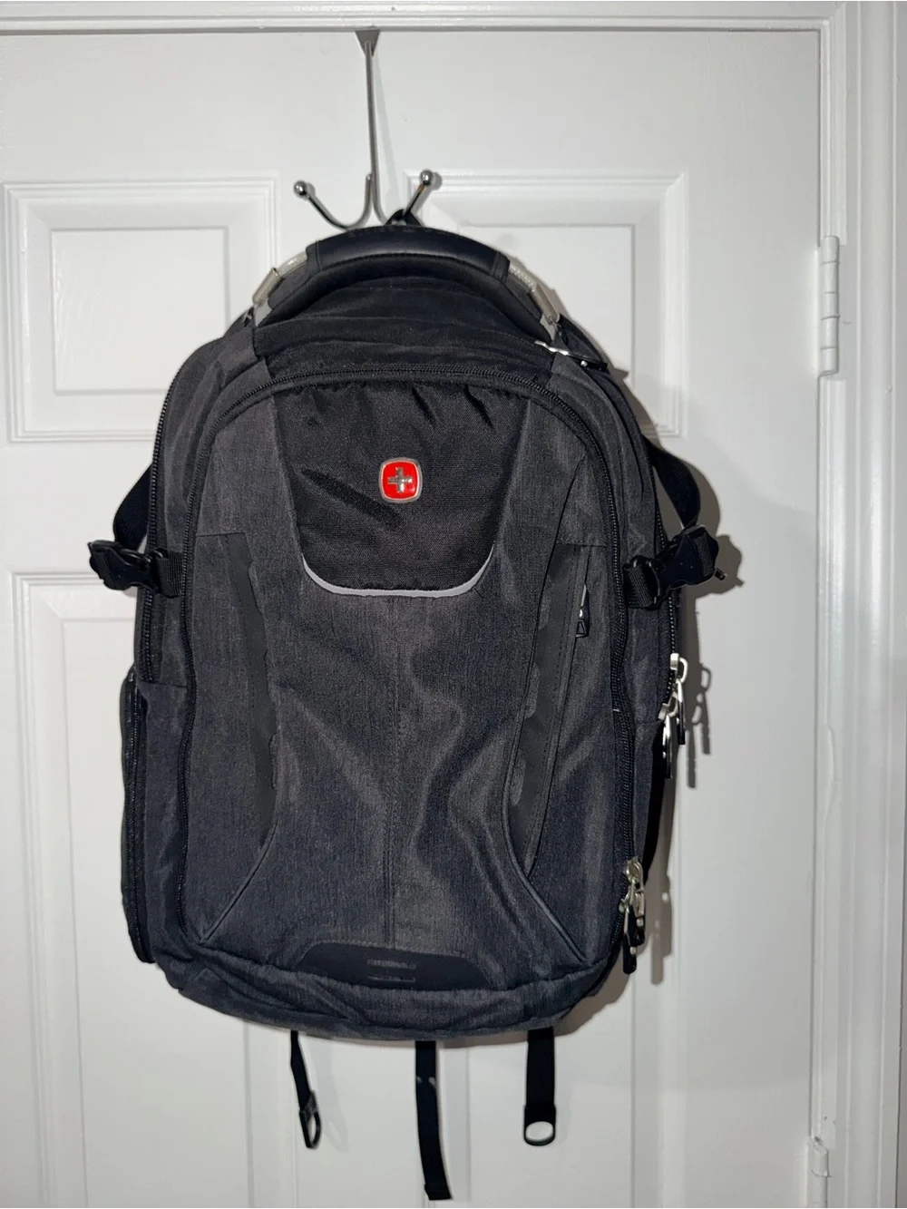 SwissGear ScanSmart TSA Laptop Backpack‎ Black USB